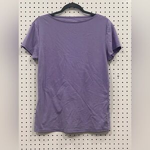Ellen Tracy Short Sleeve Top.‎